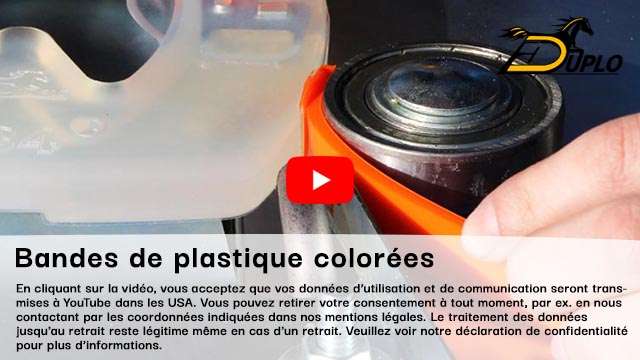 Soudage de bandes de plastique colorées sur un fer en plastique